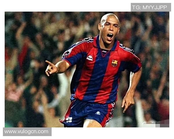 足球明星中的传奇罗纳尔多如何改变了世界足球的格局与魅力